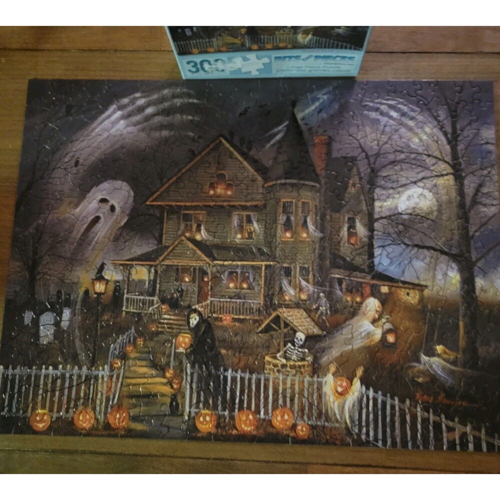 Bits And Pieces Haunted Haven Large Format 300 Pieces Puzzle Complete - Picture 2 of 11